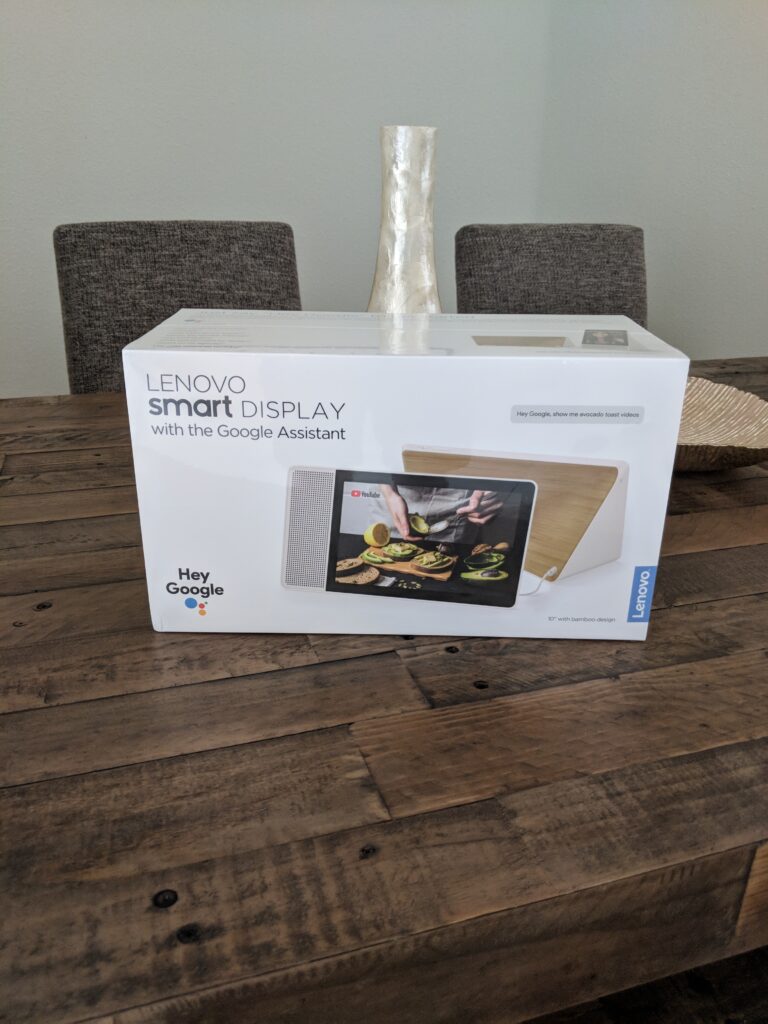 Lenovo Smart Display 10 box