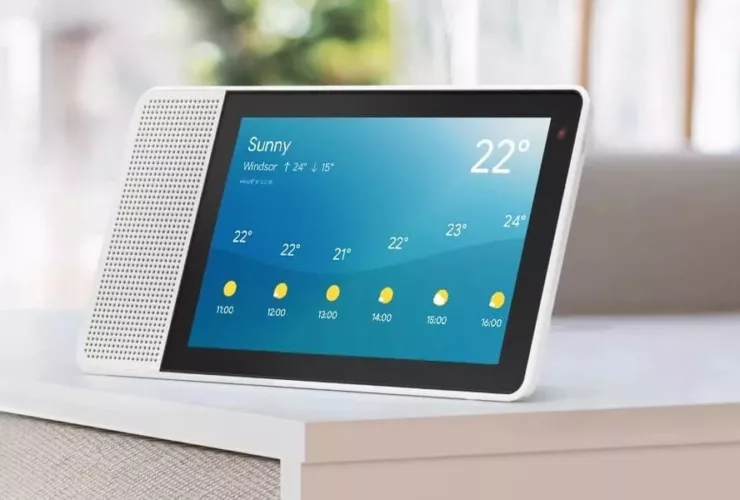 Lenovo Smart Display showing weather forecast