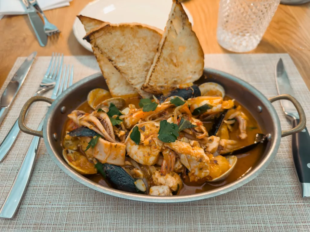 Taverna Toscana Seafood Cioppino