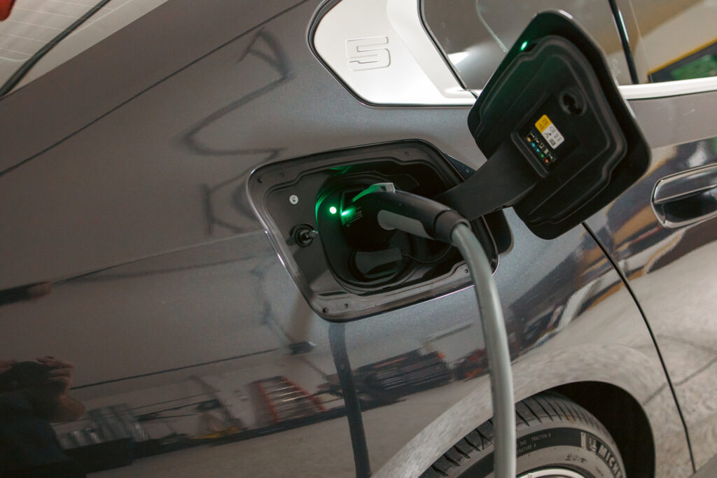 BMW i5 Charging