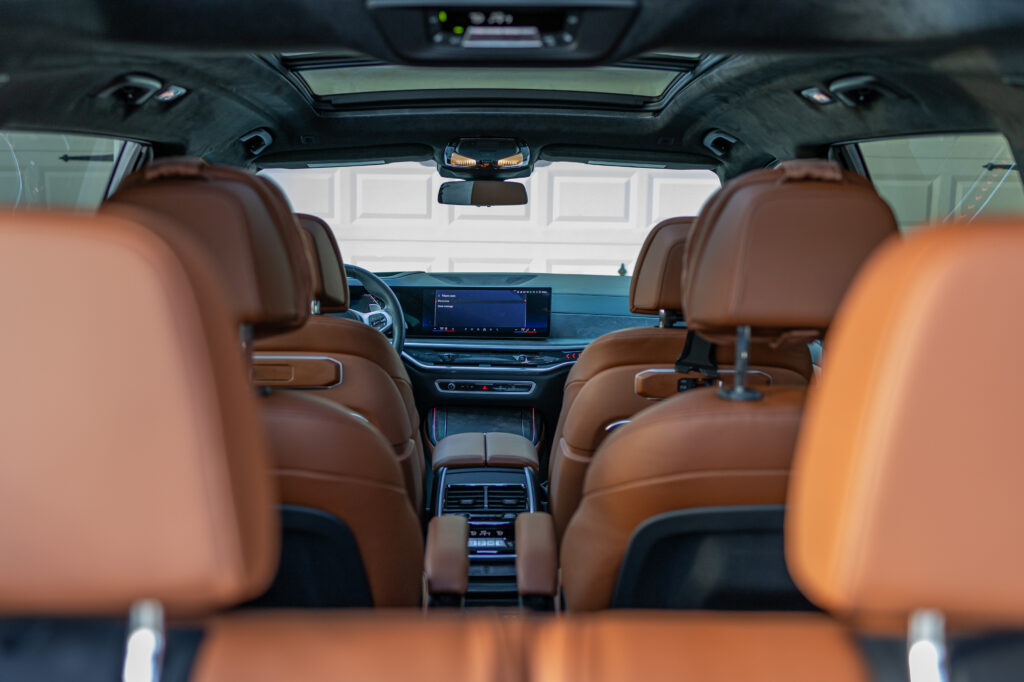 2024 BMW X7 Interior